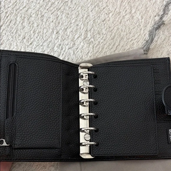 Moterm Black Leather Pocket Rings / Wallet - Picture 2 of 3